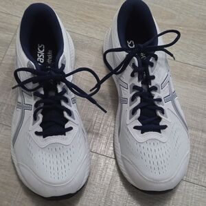 ASICS Men's White Running Shoes